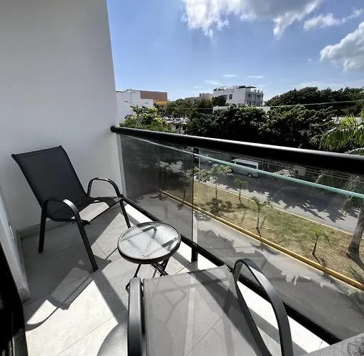 Fast Wifi/5 Min Beach/private Parking Apartment