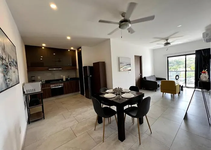 Apartment Fast Wifi/5 Min Beach/private Parking Playa del Carmen